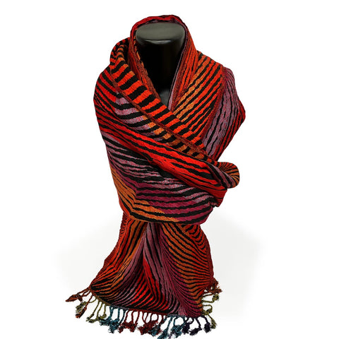 All-season scarf in plush silk blend, red, orange